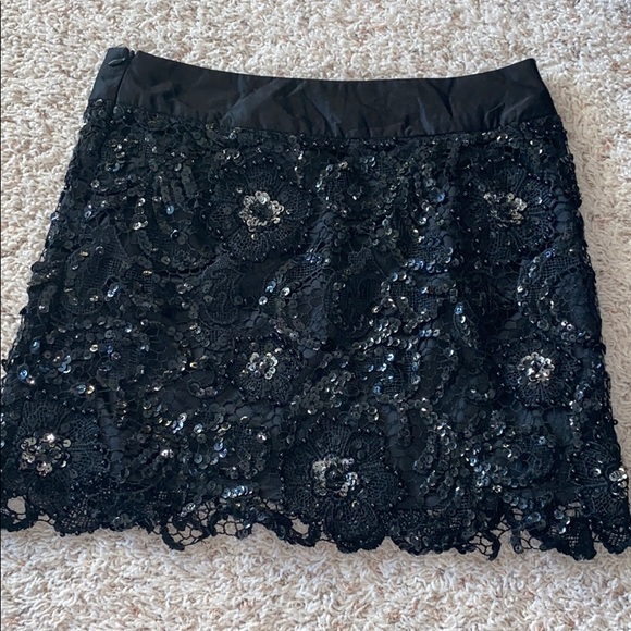 ✨Black sequence mini skirt✨ - Picture 2 of 4